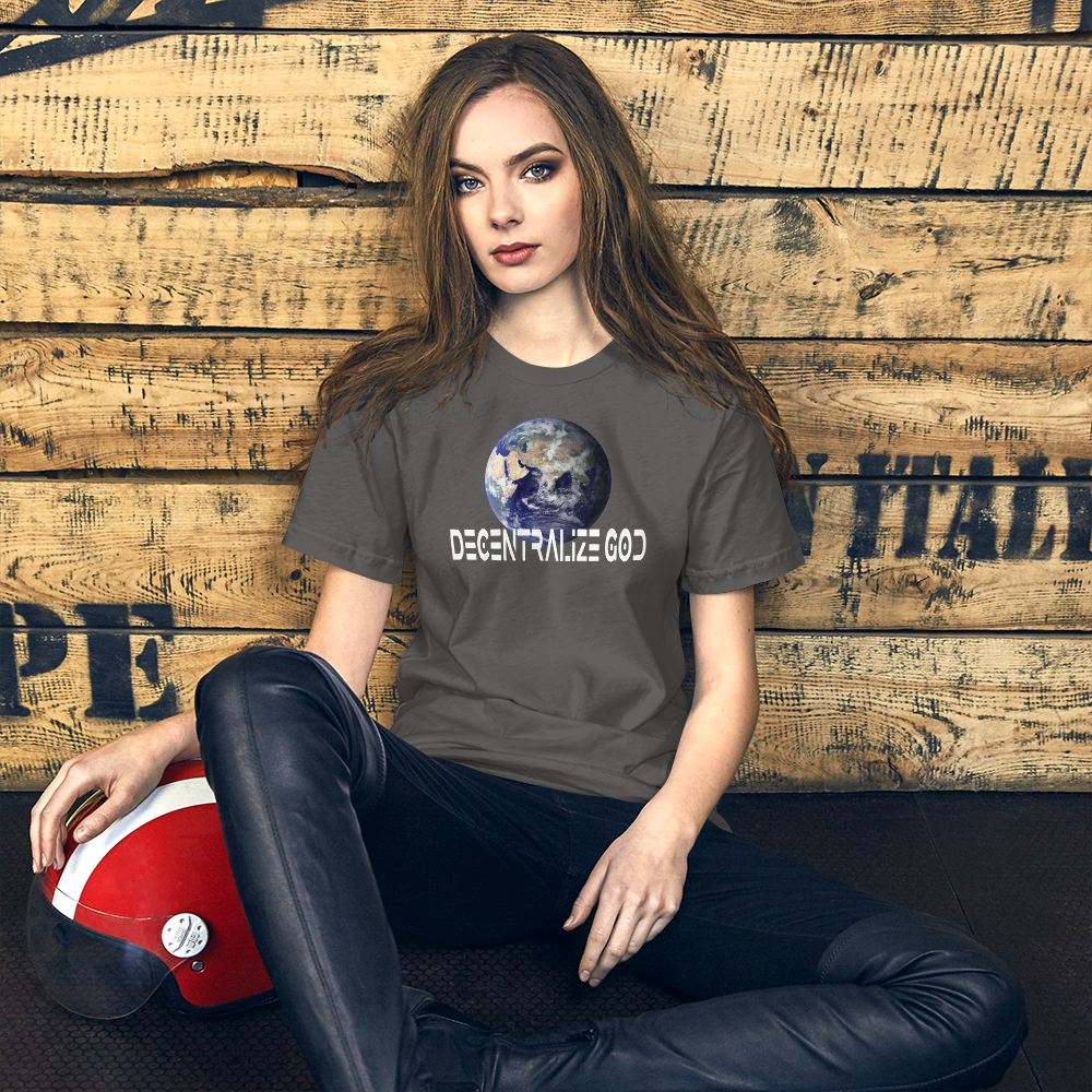 decentralize god t-shirt