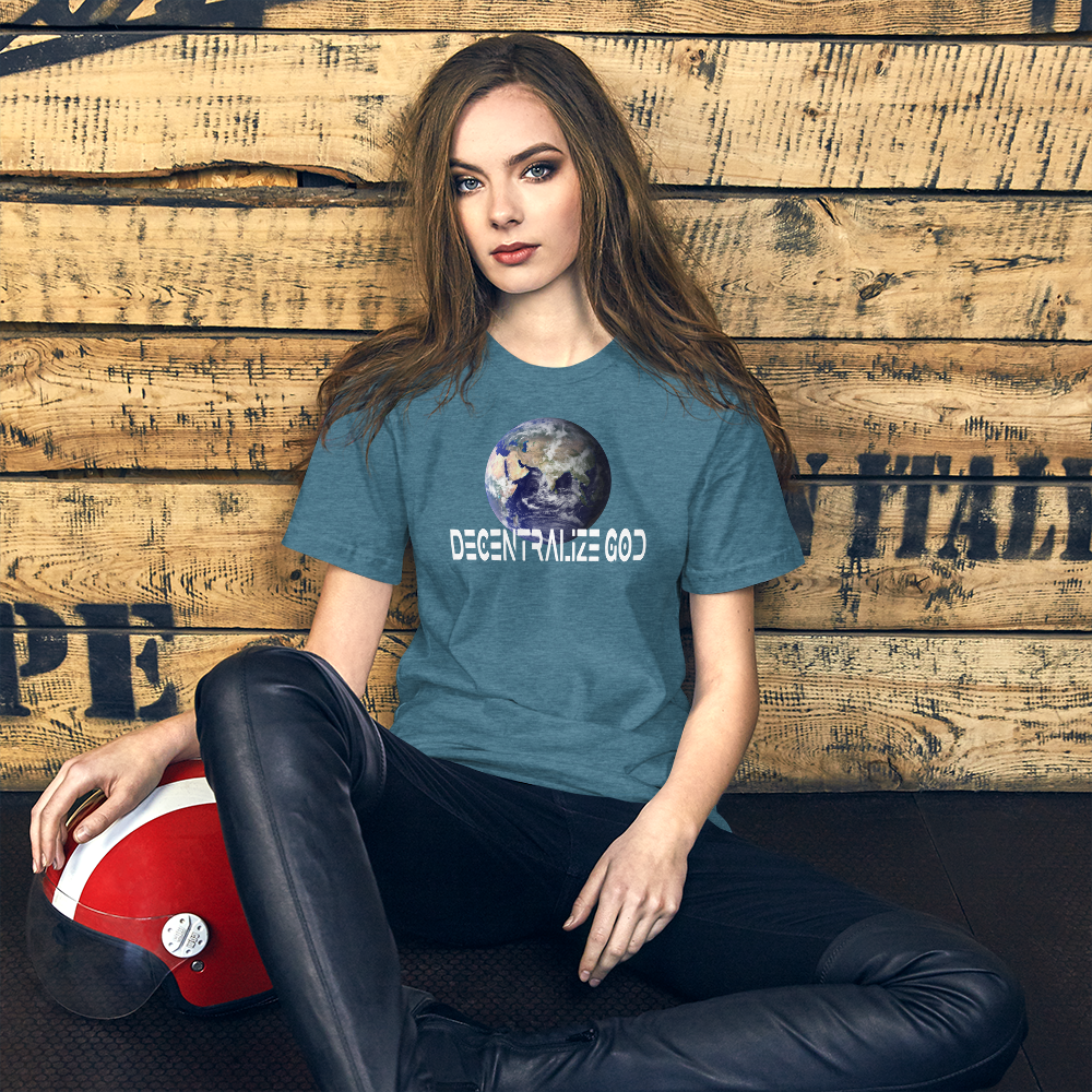 decentralize god t-shirt